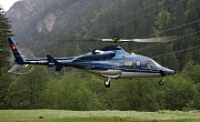 Swiss Jet Ltd. - Photo und Copyright by  HeliWeb