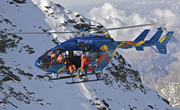  - Photo und Copyright by  HeliWeb - Eurocopter - Air Zermatt