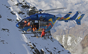  - Photo und Copyright by  HeliWeb - Eurocopter - Air Zermatt